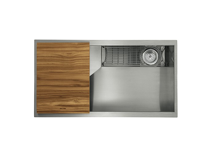 33" STAINLESS STEEL KITCHEN SINK WITH STANDARD ACCESSORIES SOLTIERE® by Mick De Giulio L20306-00-NA-0